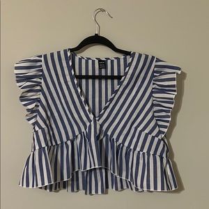 Flowy crop white and blue stripe blouse